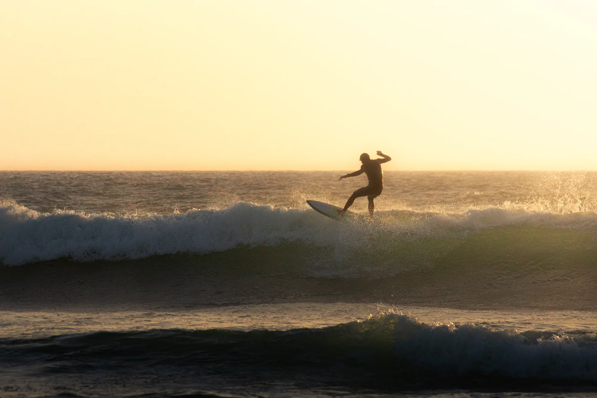 Let's Surf Together